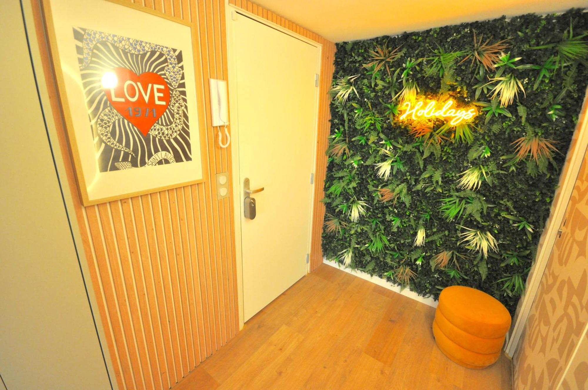 Monaco # Menton - 4 Persons - Hypercenter - Private Parking - Full Renovated - Clim - Fast Wifi - Beach And Sun Экстерьер фото
