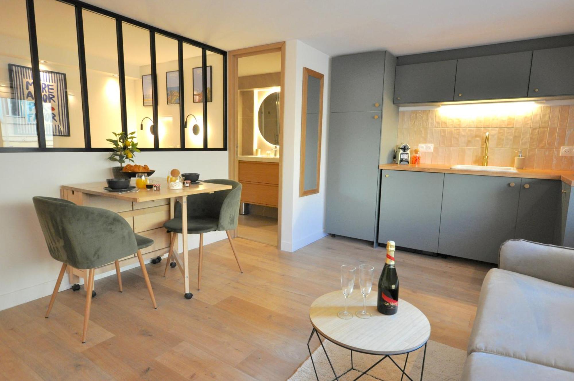 Monaco # Menton - 4 Persons - Hypercenter - Private Parking - Full Renovated - Clim - Fast Wifi - Beach And Sun Экстерьер фото