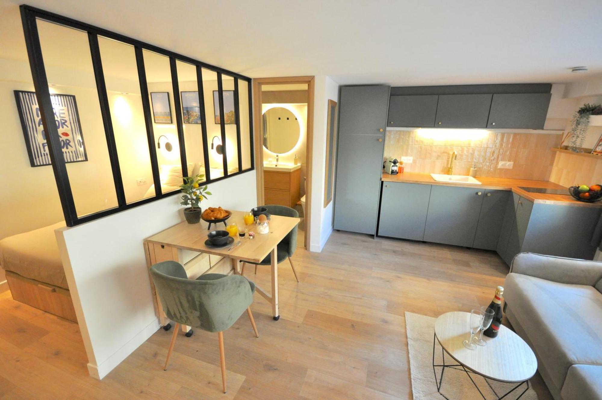 Monaco # Menton - 4 Persons - Hypercenter - Private Parking - Full Renovated - Clim - Fast Wifi - Beach And Sun Экстерьер фото