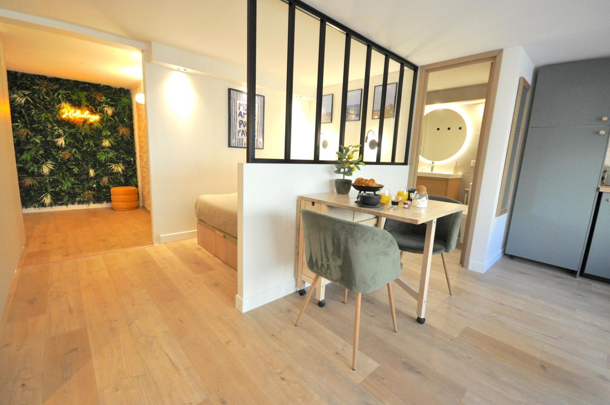 Monaco # Menton - 4 Persons - Hypercenter - Private Parking - Full Renovated - Clim - Fast Wifi - Beach And Sun Экстерьер фото