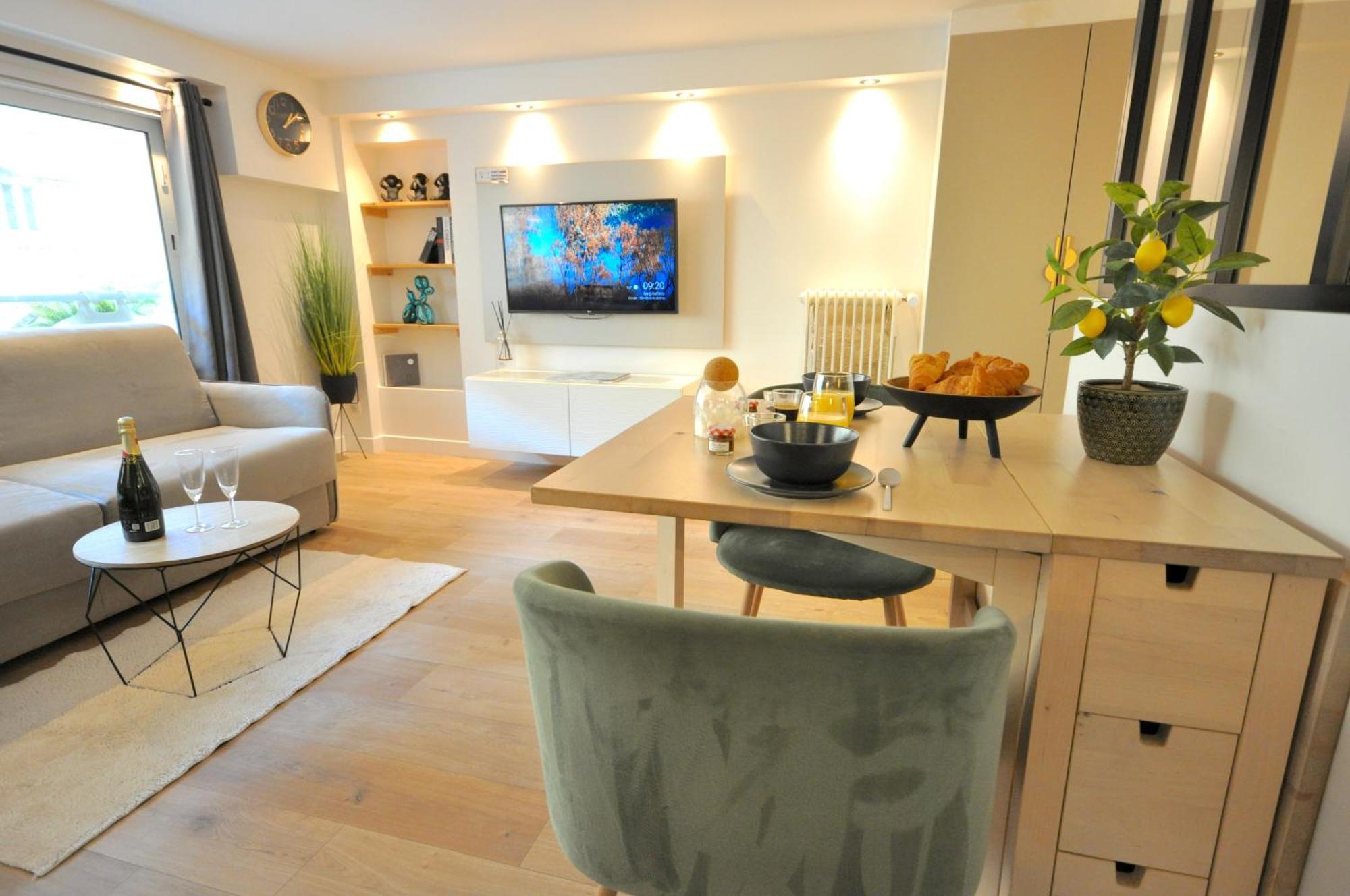 Monaco # Menton - 4 Persons - Hypercenter - Private Parking - Full Renovated - Clim - Fast Wifi - Beach And Sun Экстерьер фото